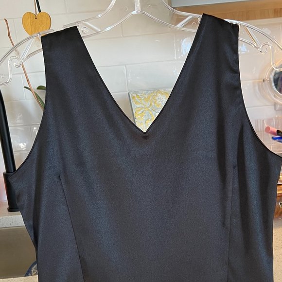 Old Navy Special Occasion Dress Very Unique Liquid Leather (Manmade) Size 4 - Picture 4 of 11